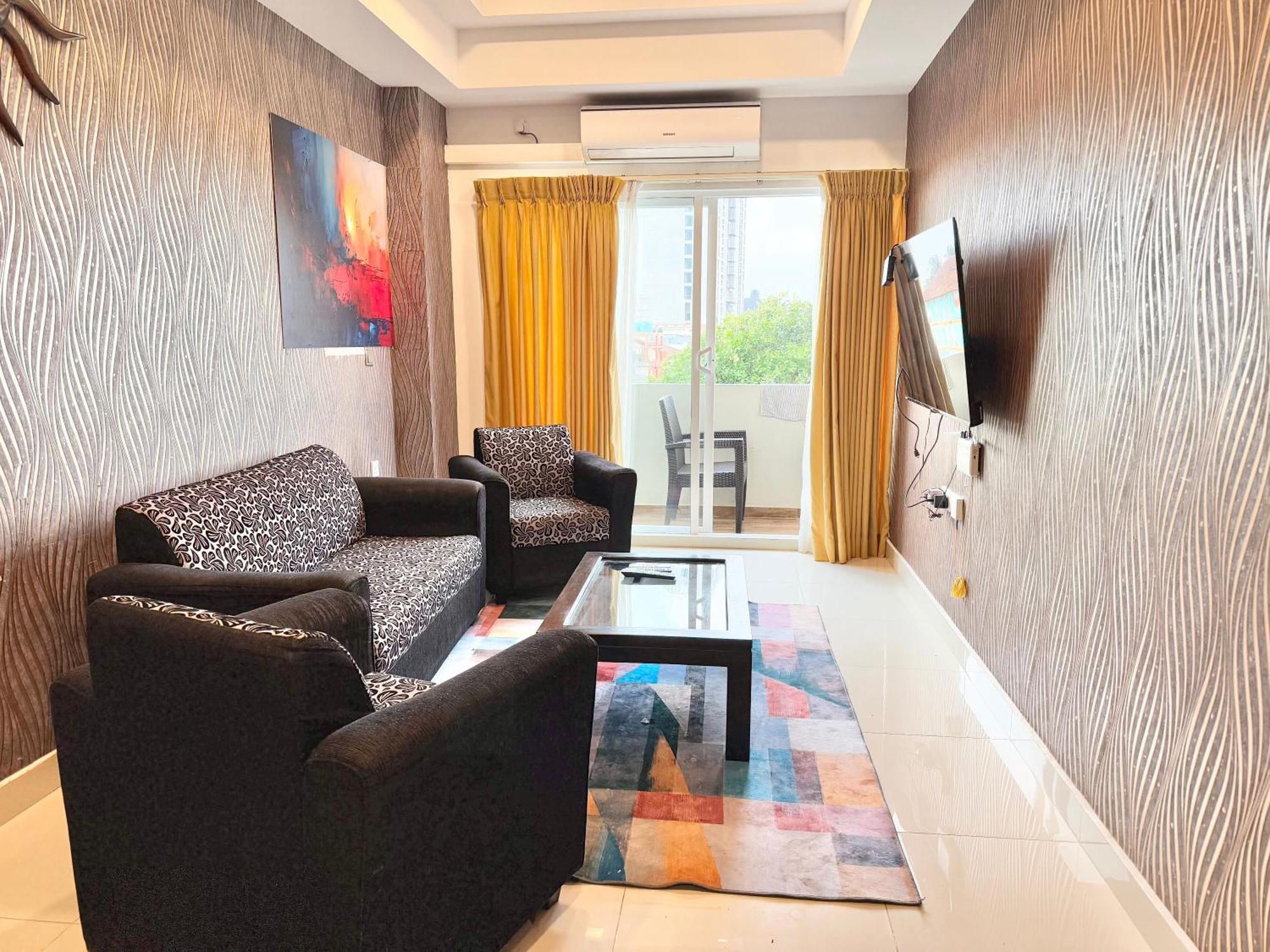 Ocean Breeze Negombo- Tidesend Luxury Beach Apartments Esterno foto